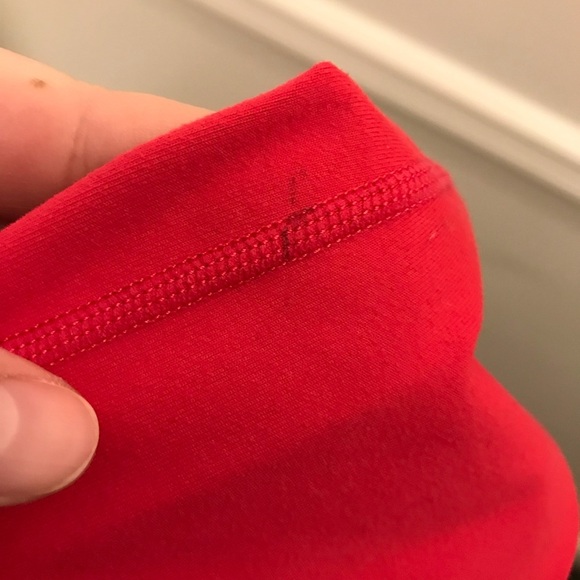 Fabletics Powerhold Leggings XS lipstick red pants - Picture 11 of 11